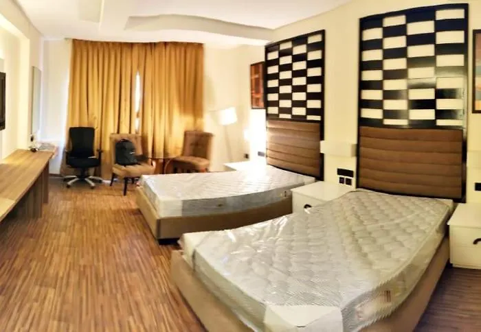 The Checkers Hotel Chennai